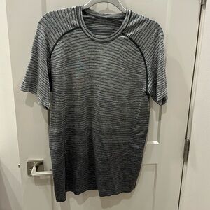 Lululemon shirt